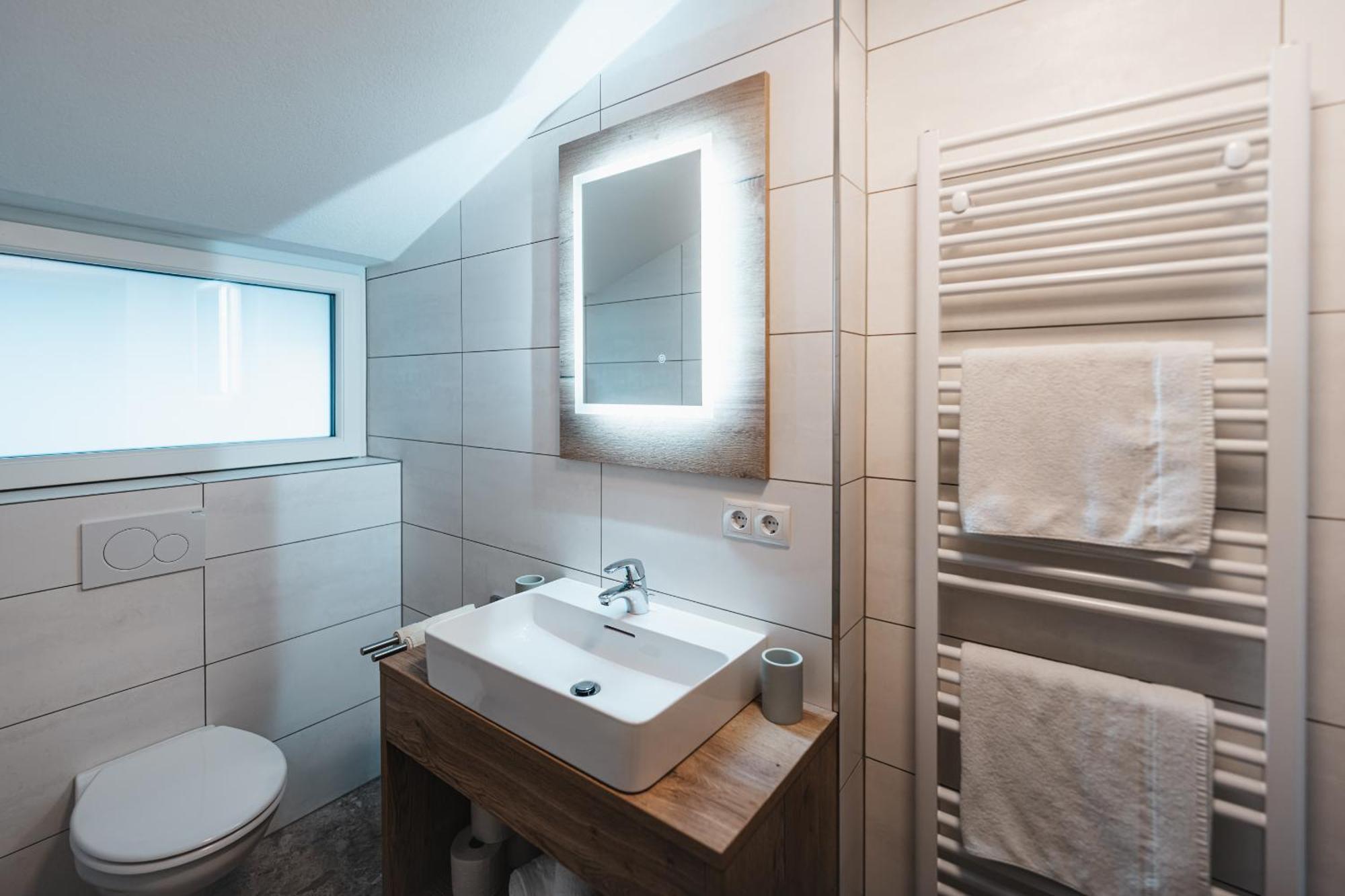 Alpenzeit Zillertal Apartments ツェル・アム・ツィラー エクステリア 写真