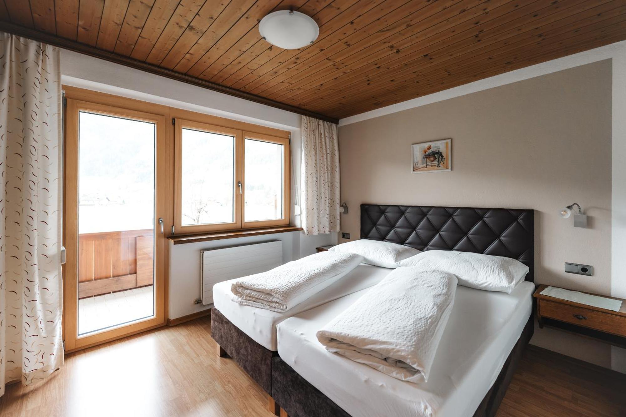 Alpenzeit Zillertal Apartments ツェル・アム・ツィラー 部屋 写真