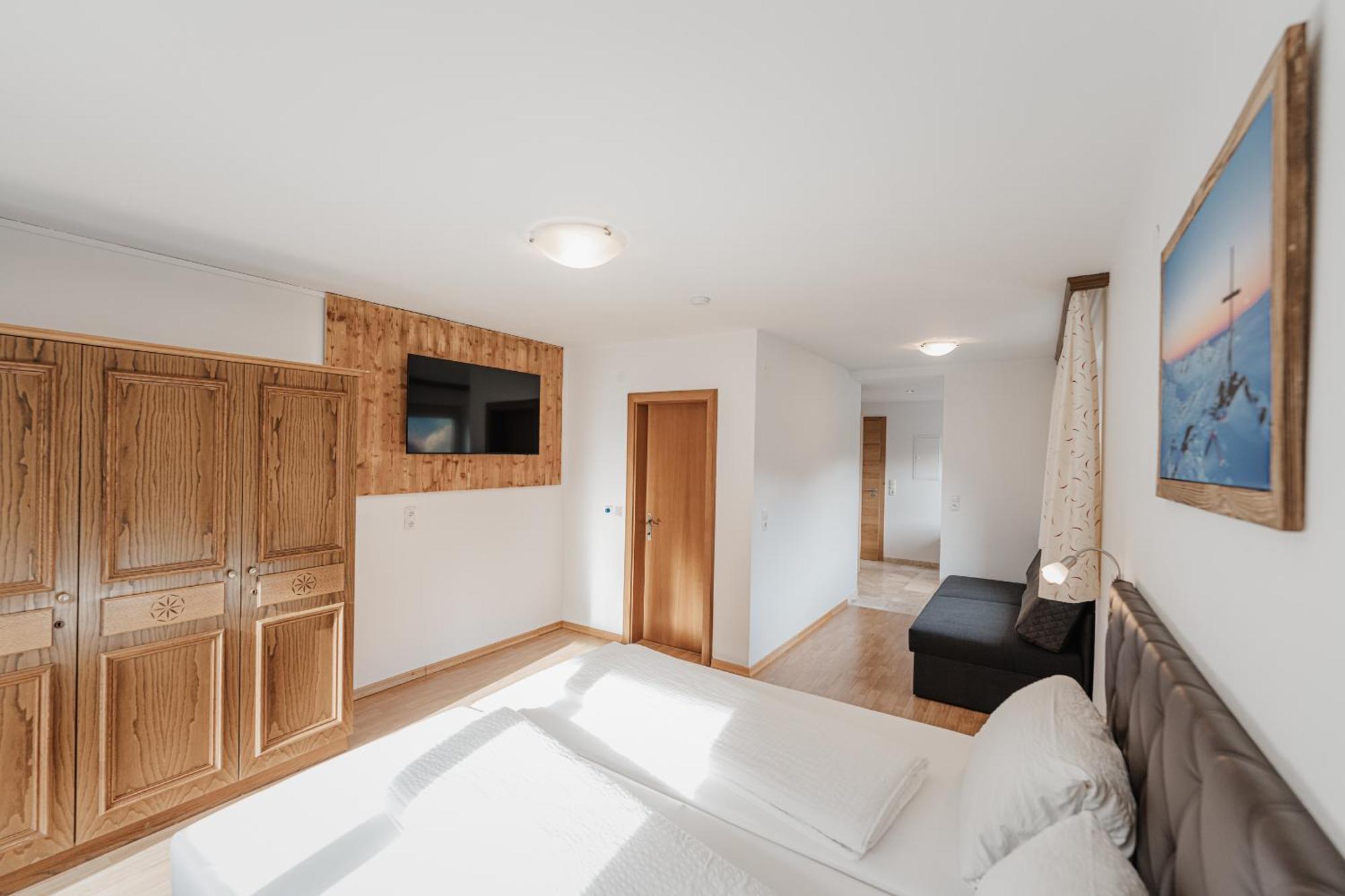 Alpenzeit Zillertal Apartments ツェル・アム・ツィラー 部屋 写真